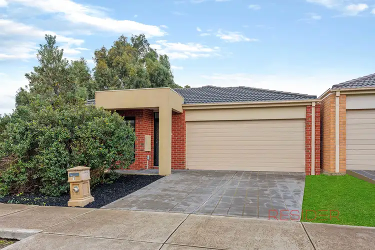 1 Blaimore Way, Mernda VIC 3754