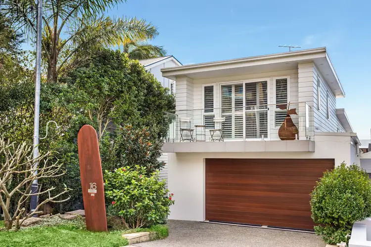 16 Undercliff Road