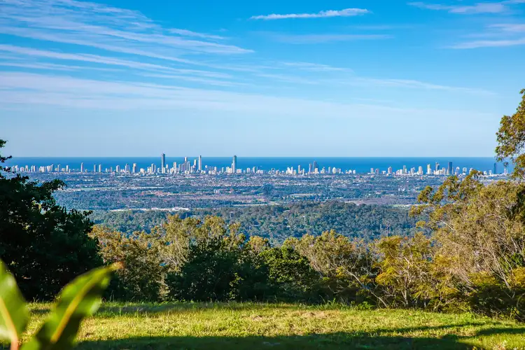 495 The Panorama, Tallai QLD 4213