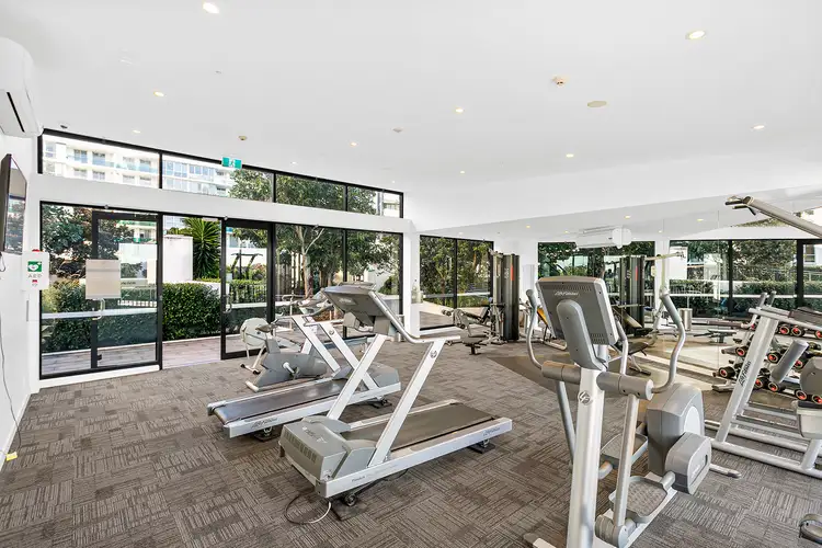 Sixth view of Homely apartment listing, 402/2 Discovery Point Place, Wolli Creek NSW 2205