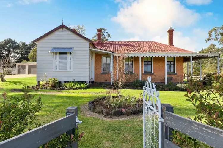 12 Carlyle Street, Scarsdale VIC 3351