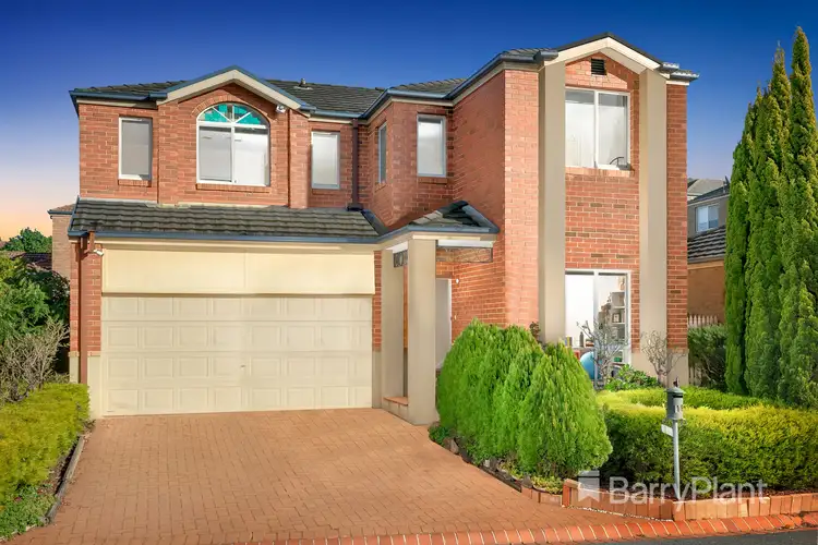 18 Redbark Hill Circuit, South Morang VIC 3752