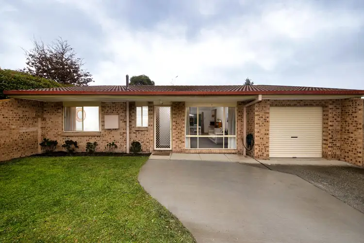 Main view of Homely townhouse listing, 1/28 Ringrose Crescent, Isaacs ACT 2607
