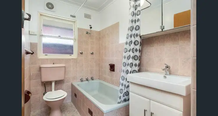 Fifth view of Homely apartment listing, 3/12 Grosvenor Street, Kensington NSW 2033