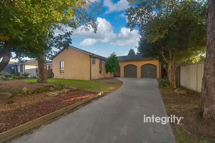 5 Caroola Parade, North Nowra NSW 2541