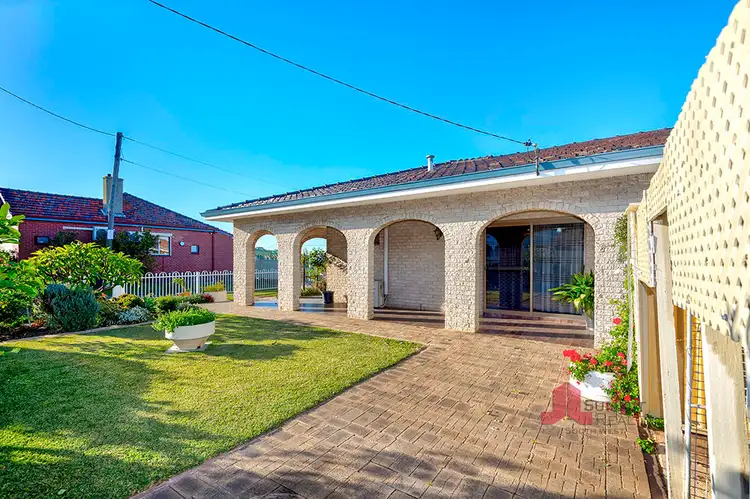 Fifth view of Homely house listing, 101 Beach Road, South Bunbury WA 6230