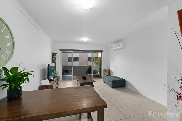 Sixth view of Homely house listing, 2 Annecy Lane, Pakenham VIC 3810