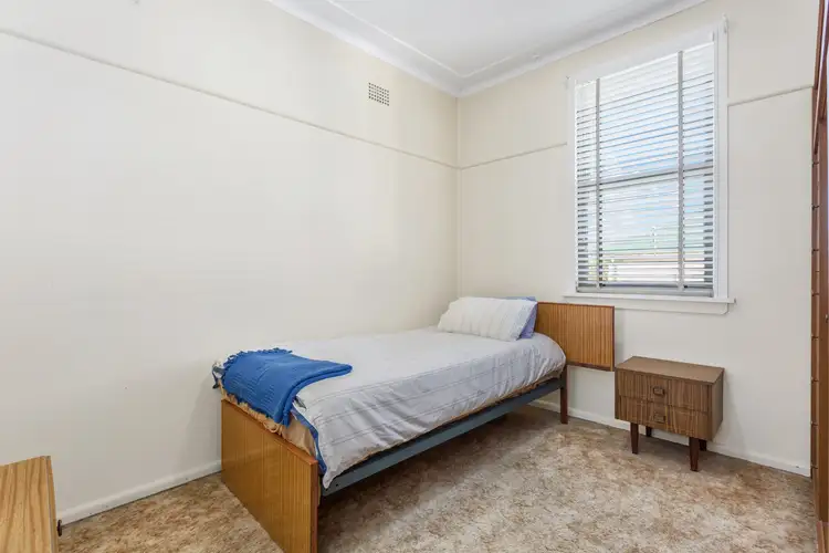 Sixth view of Homely house listing, 124 Townview Road, Mount Pritchard NSW 2170