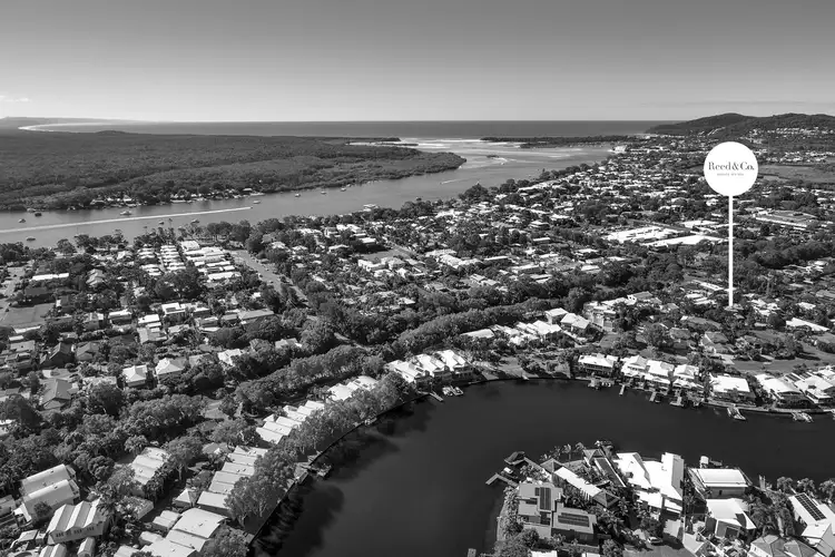 1/6 Stillwater Place, Noosaville QLD 4566