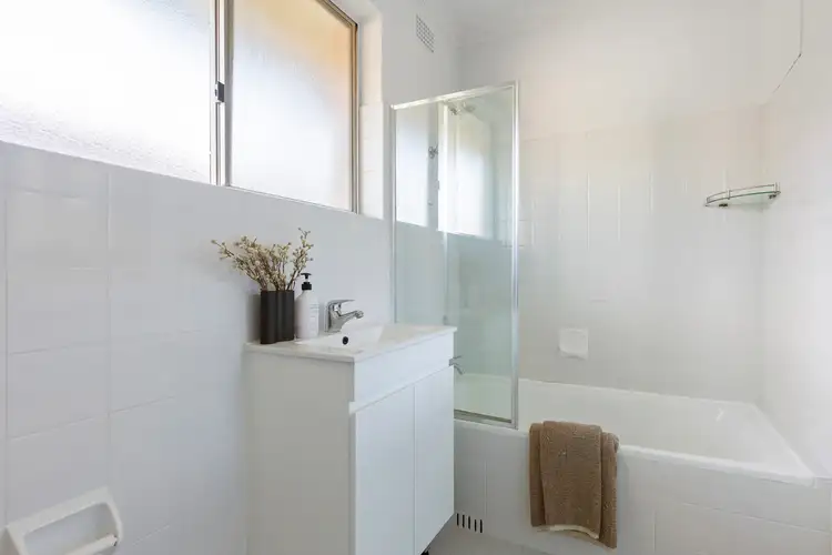 Fifth view of Homely apartment listing, 9/17 Richmond Avenue, Dee Why NSW 2099