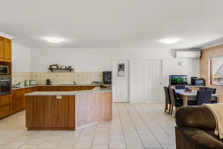 Fifth view of Homely house listing, 4 Melric Court, Geham QLD 4352