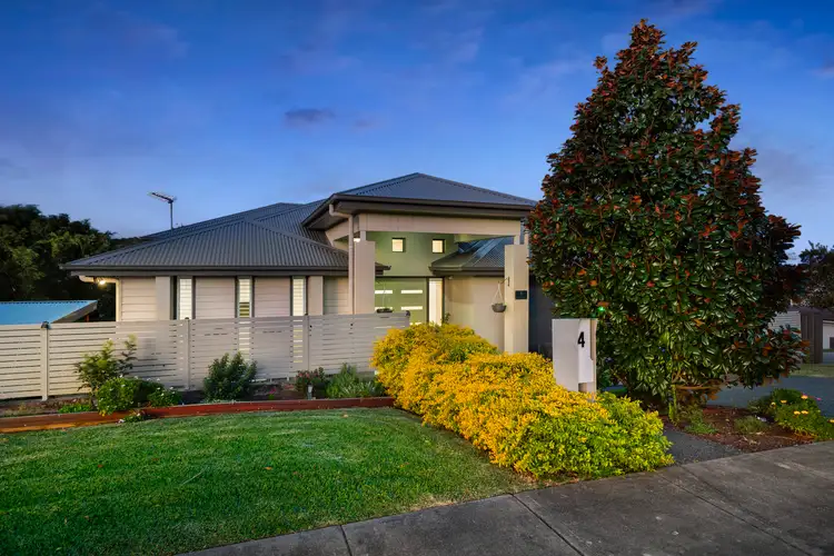 4 Emory Place, Cameron Park NSW 2285