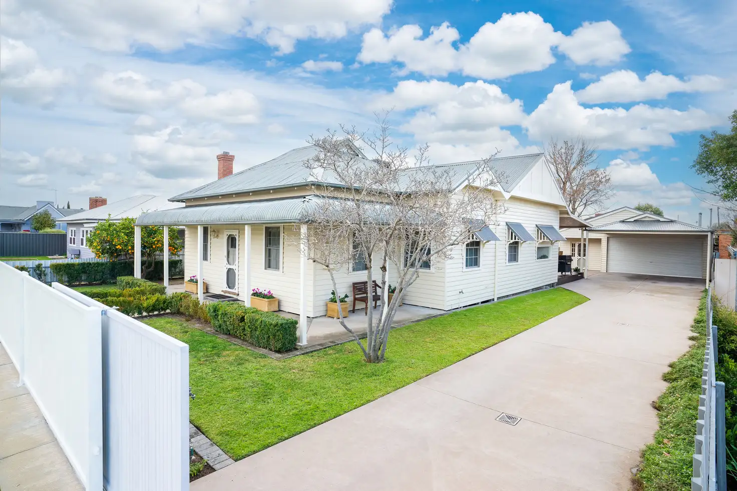 Main view of Homely house listing, 2 Wilson Street, Wodonga VIC 3690
