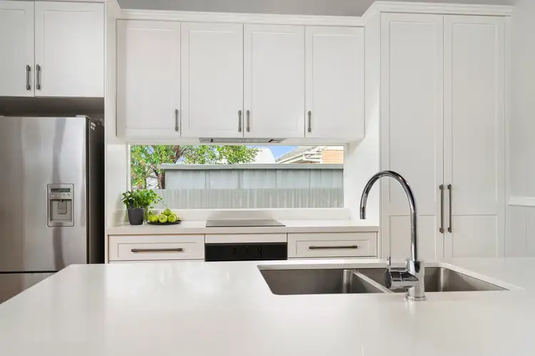 Sixth view of Homely house listing, 2 Wilson Street, Wodonga VIC 3690