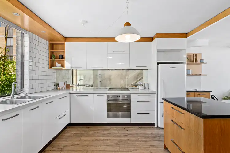 Fifth view of Homely apartment listing, 2/101A Victoria Street, Potts Point NSW 2011