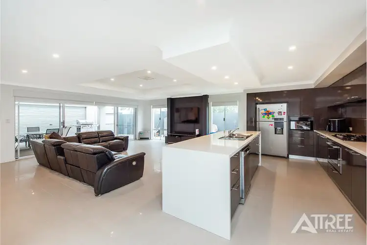 Sixth view of Homely house listing, 31 Philadelphia Parade, Canning Vale WA 6155