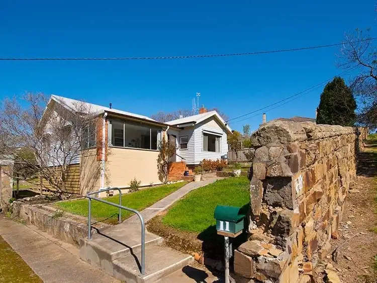 11 Thomas Street, Castlemaine VIC 3450