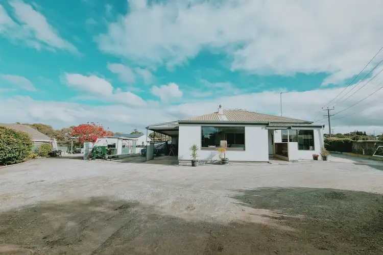 3 Grantala Road, Port Lincoln SA 5606