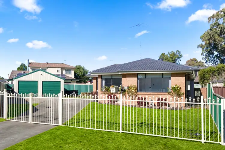 9 Kiwi Close, St Clair NSW 2759