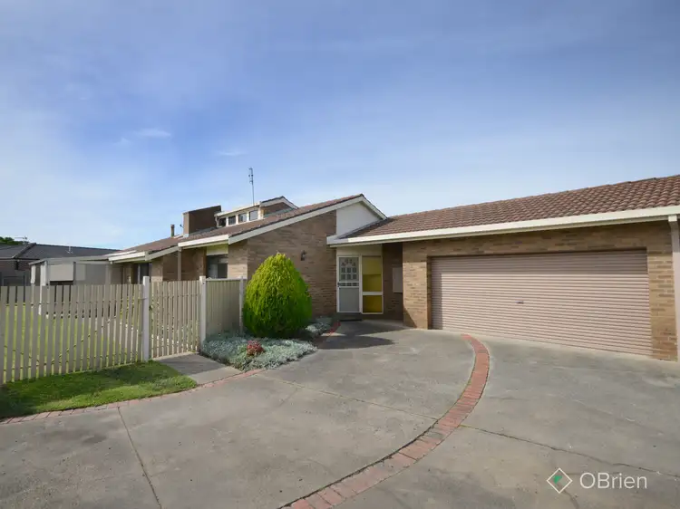 7 Meadow Court, Bairnsdale VIC 3875