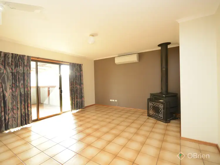 Fourth view of Homely house listing, 7 Meadow Court, Bairnsdale VIC 3875