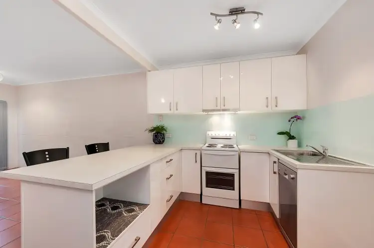 8/3-5 Tenni Street, Redlynch QLD 4870