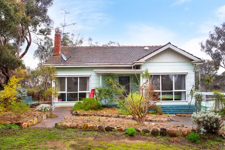 12 Kaweka Street, Castlemaine VIC 3450