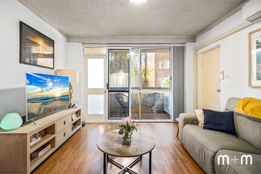 Main view of Homely apartment listing, 4/23 Park Road, Bellambi NSW 2518