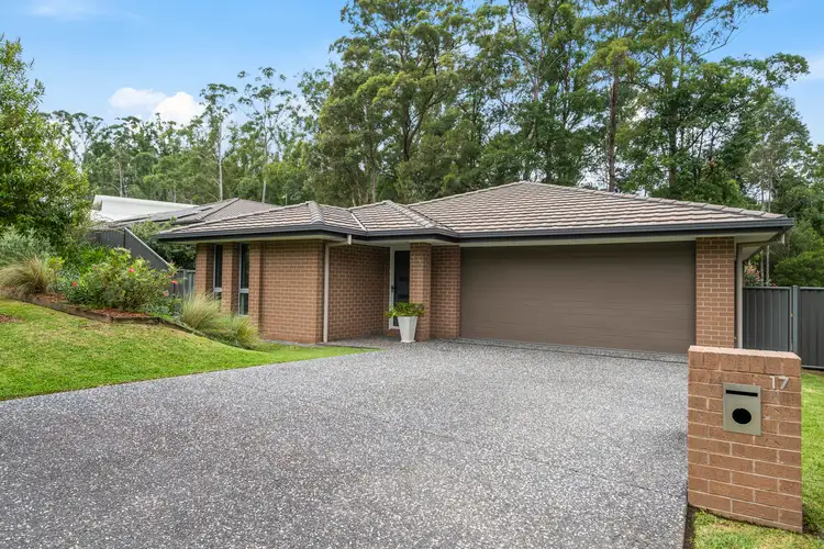 17 Berkeley Drive, Bonville NSW 2450