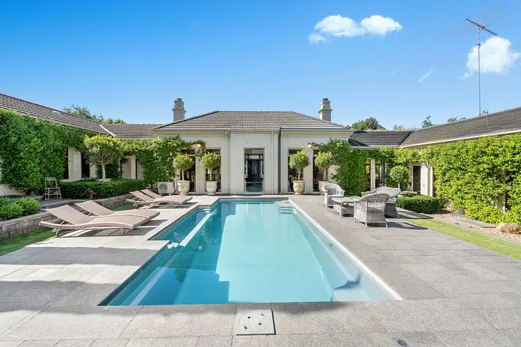 20 Hannah Court, Lovely Banks VIC 3213