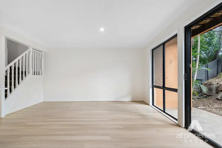 Sixth view of Homely townhouse listing, 8/120 Highfield Drive, Merrimac QLD 4226