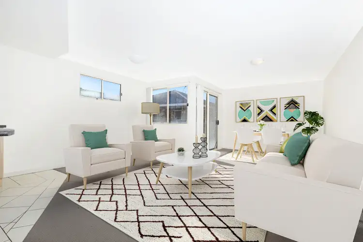 8/2 Loftus Street, Wollongong NSW 2500