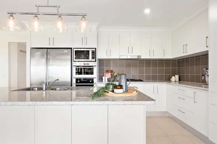 4 Susan Court, Cornubia QLD 4130