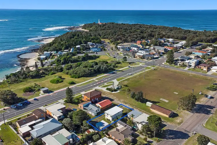 1A Lawson Street, Norah Head NSW 2263