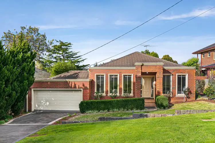 1/8 Milburn Street