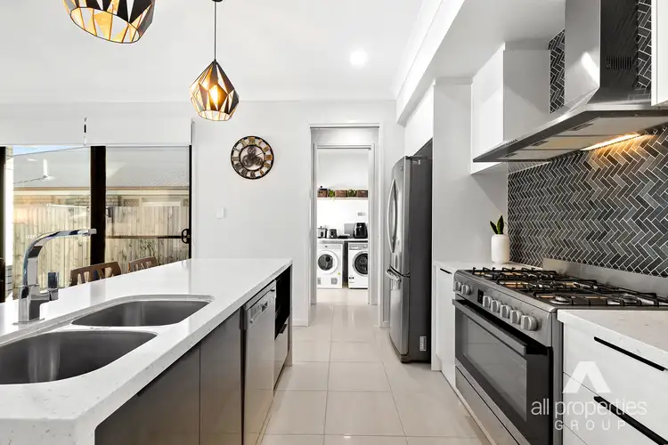 Second view of Homely house listing, 5 Tambor Crescent, Pallara QLD 4110