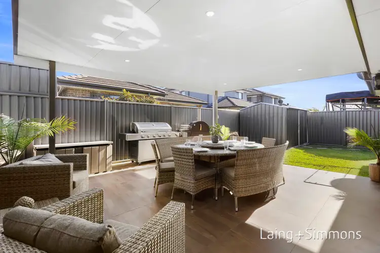 17 Kobe Street, Ropes Crossing NSW 2760
