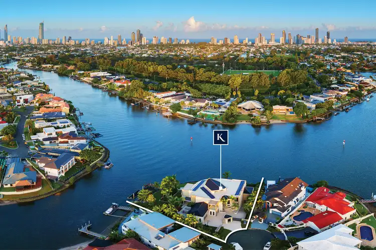 1 Rowes Court, Sorrento QLD 4217