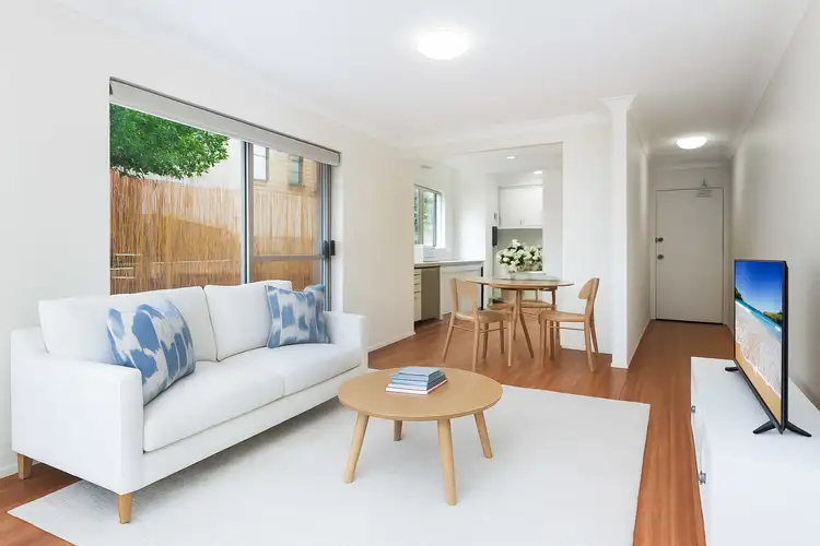 3/8 Westminister Avenue, Dee Why NSW 2099
