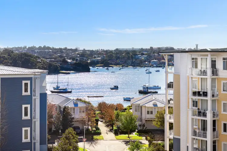 401/18 Woodlands Avenue, Breakfast Point NSW 2137