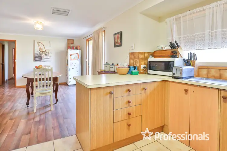 Fifth view of Homely house listing, 14 Trafalgar Drive, Mildura VIC 3500