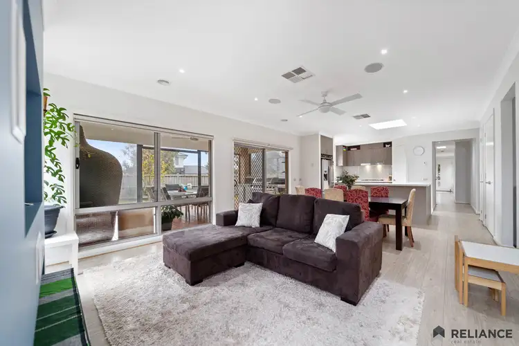 Sixth view of Homely house listing, 3 Edwin Close, Manor Lakes VIC 3024