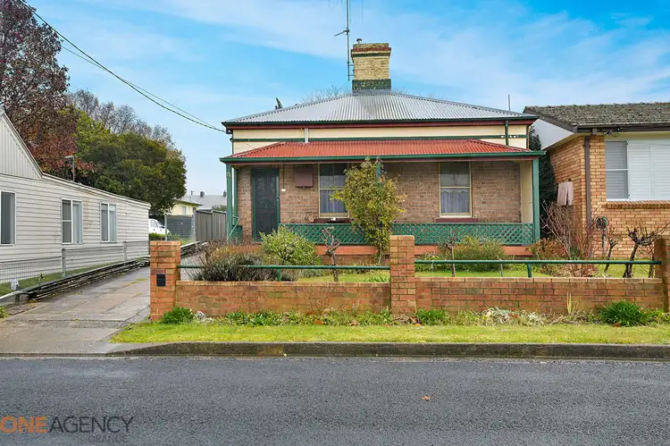 15 Curran Street, Orange NSW 2800