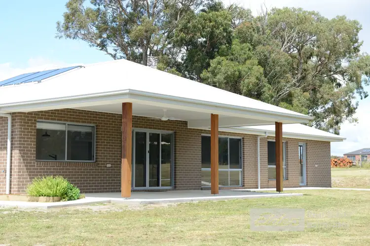 Second view of Homely house listing, 11 Ian Court, Wy Yung VIC 3875