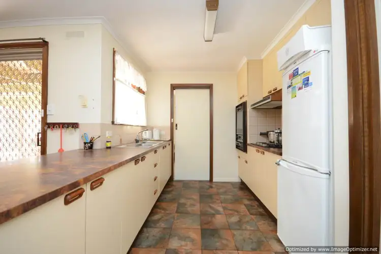 Sixth view of Homely house listing, 10 Jefferson Street, Bairnsdale VIC 3875