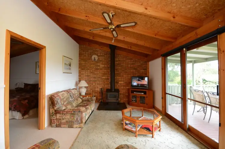 Sixth view of Homely house listing, 94 Hoyt Street, Lindenow VIC 3865