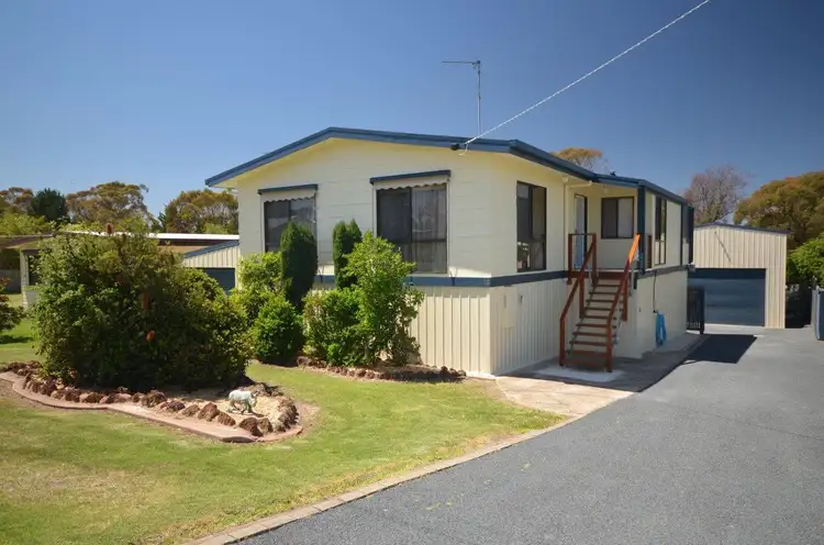 18 Nicholson-Sarsfield Road, Nicholson VIC 3882