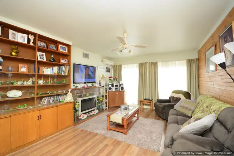 Fourth view of Homely house listing, 2 James Court, Bairnsdale VIC 3875