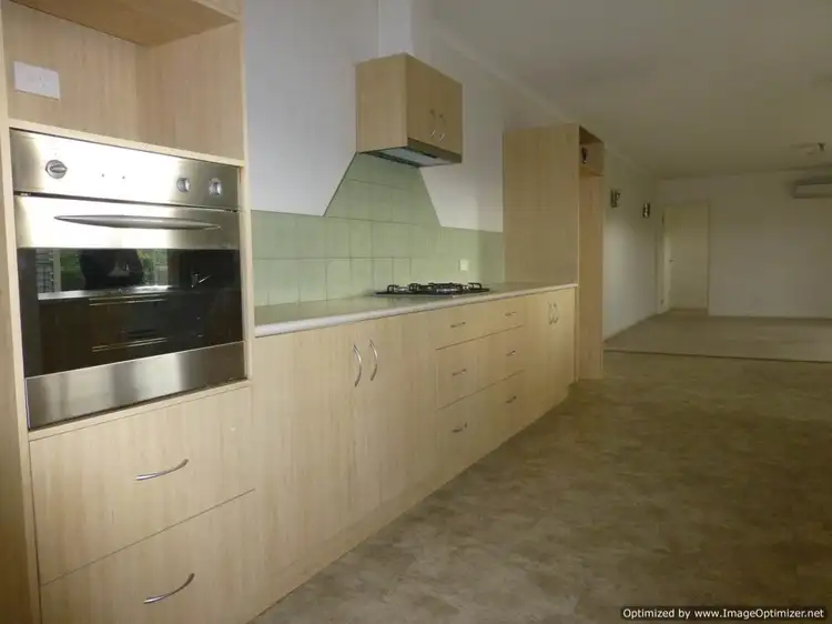 Sixth view of Homely unit listing, 32A High Street, Bairnsdale VIC 3875