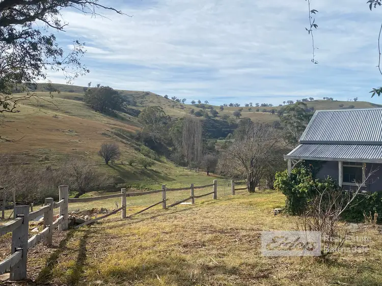 100 Dukes Access Road, Ensay VIC 3895